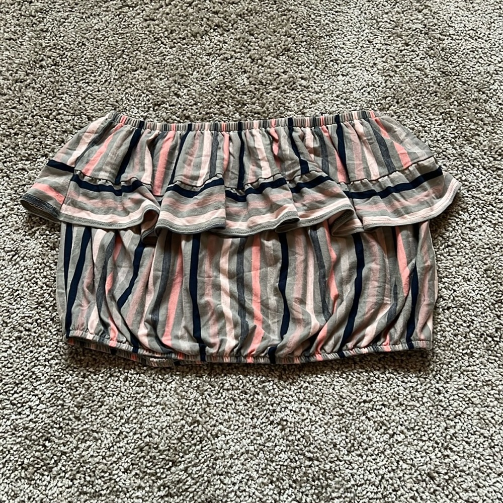 American Eagle Ruffle Bubble Top